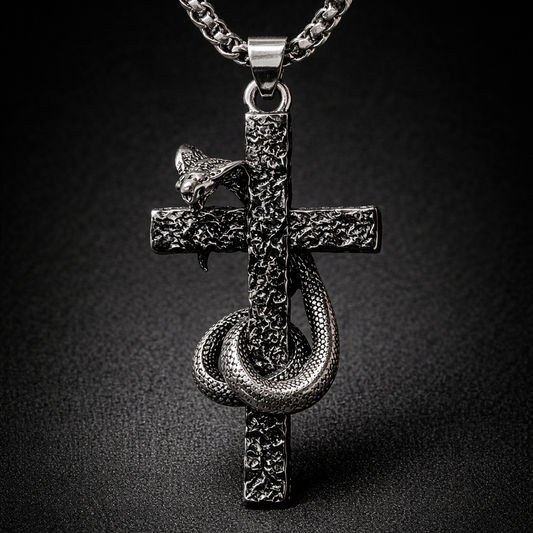 Vow in Venom Necklace