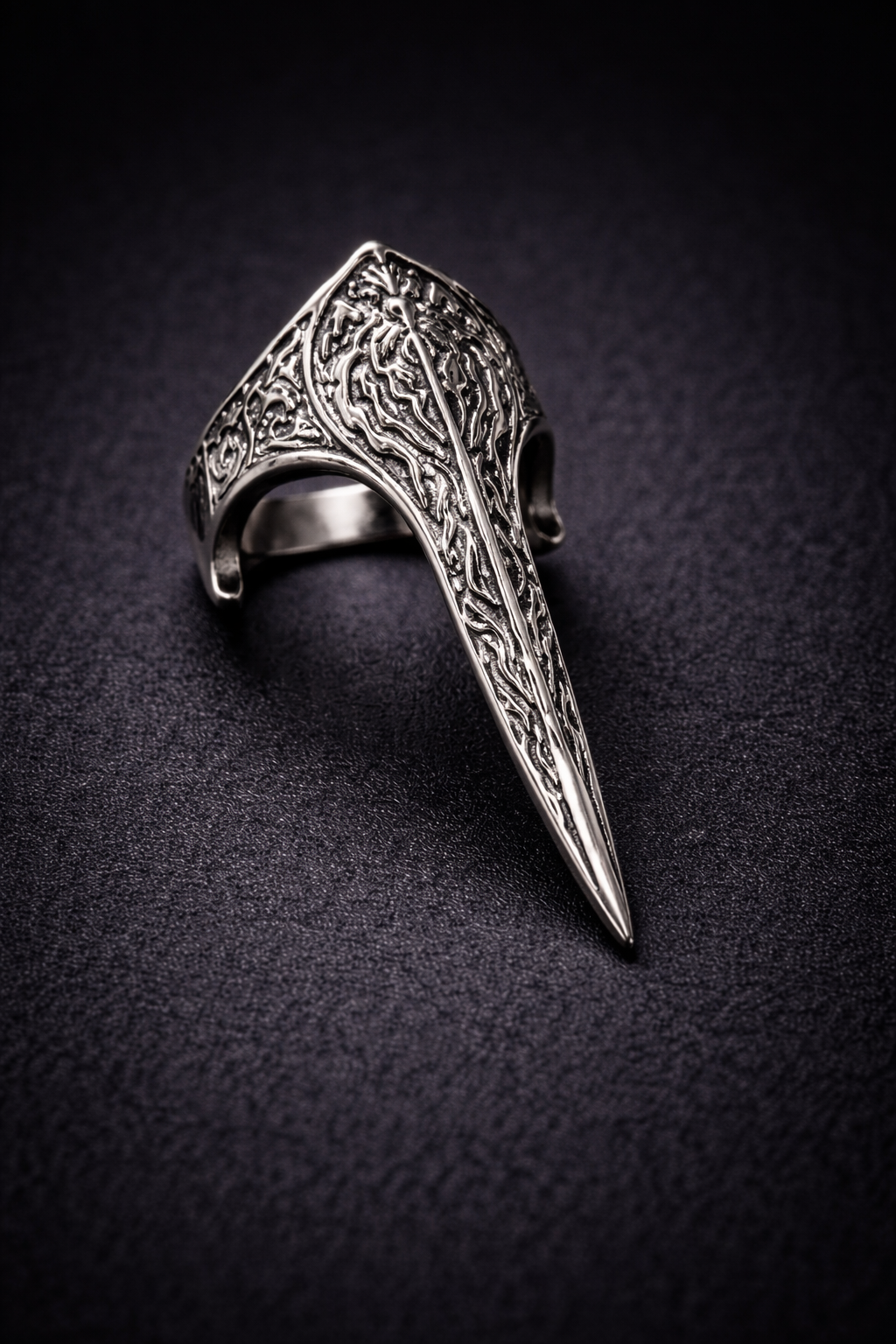 Ravencrest Talon Ring