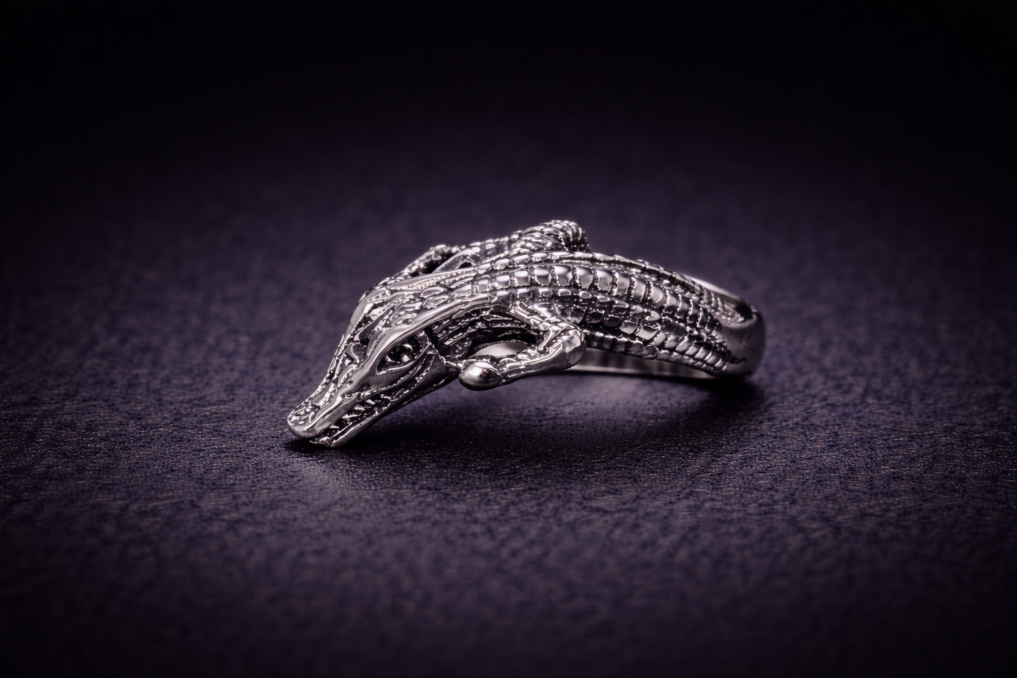 Nocturne Serpent Ring